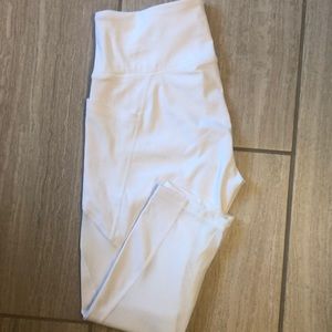 White athleta Capri leggings